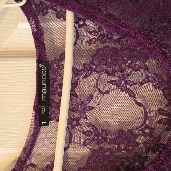 Maurice's plus long-sleeved purple lace top, PERFECT condition - Picture 3 of 3